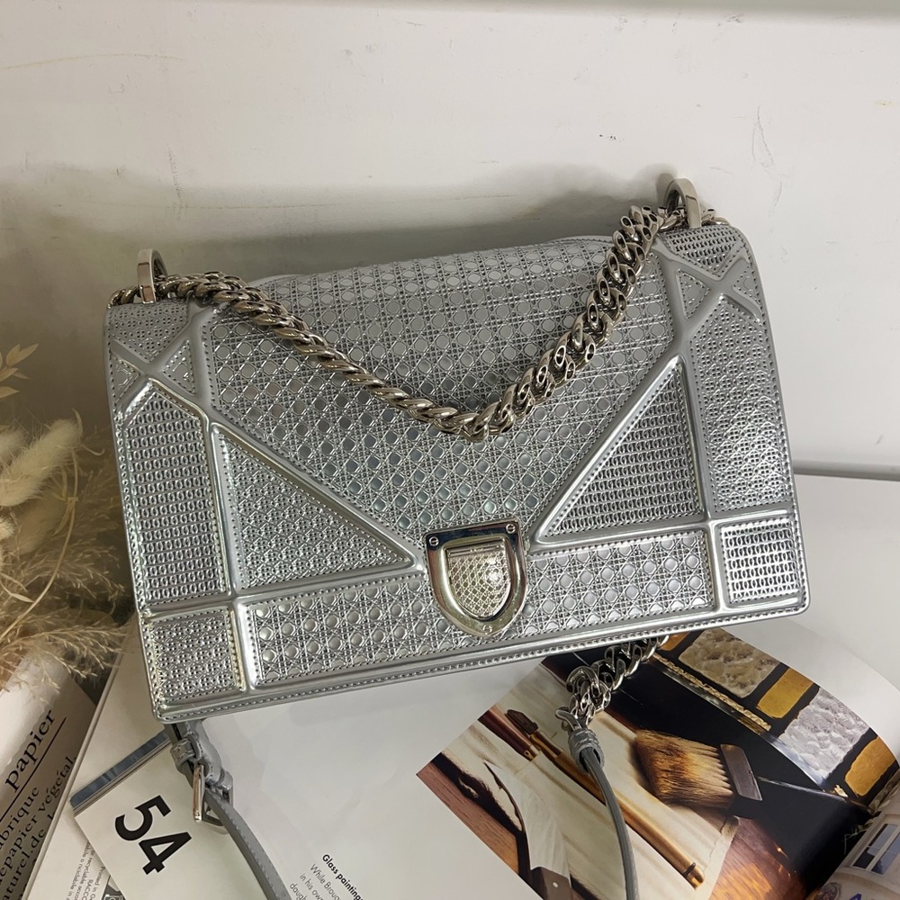 Dior diorama